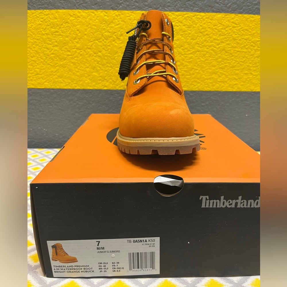 Brand New 6” Premium Boys Timberland